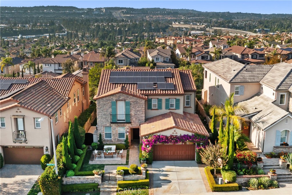 27541 Manor Hill Road