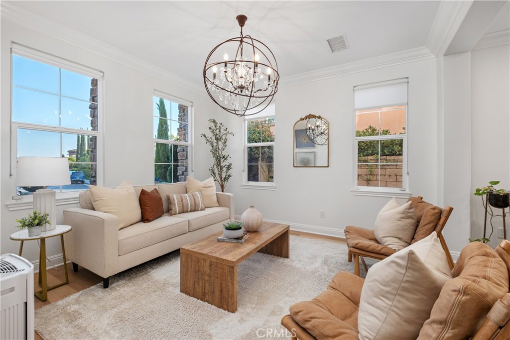 Knolls (KNOL) - Residential