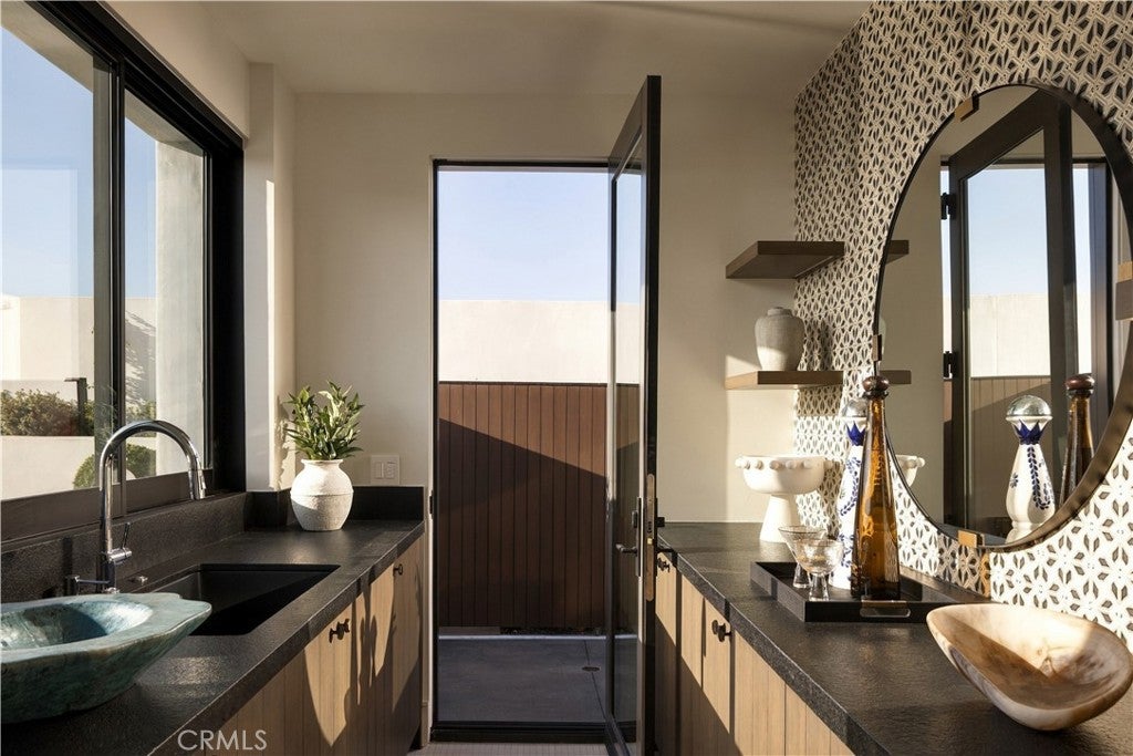 1001 Tiller Way, Corona Del Mar CA 92625 - Photo 35