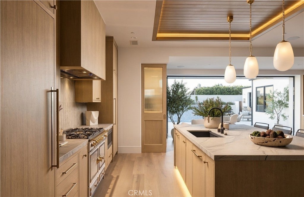 1001 Tiller Way, Corona Del Mar CA 92625 - Photo 12
