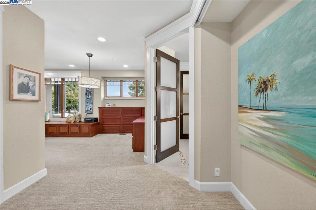 RUBY HILL - Residential