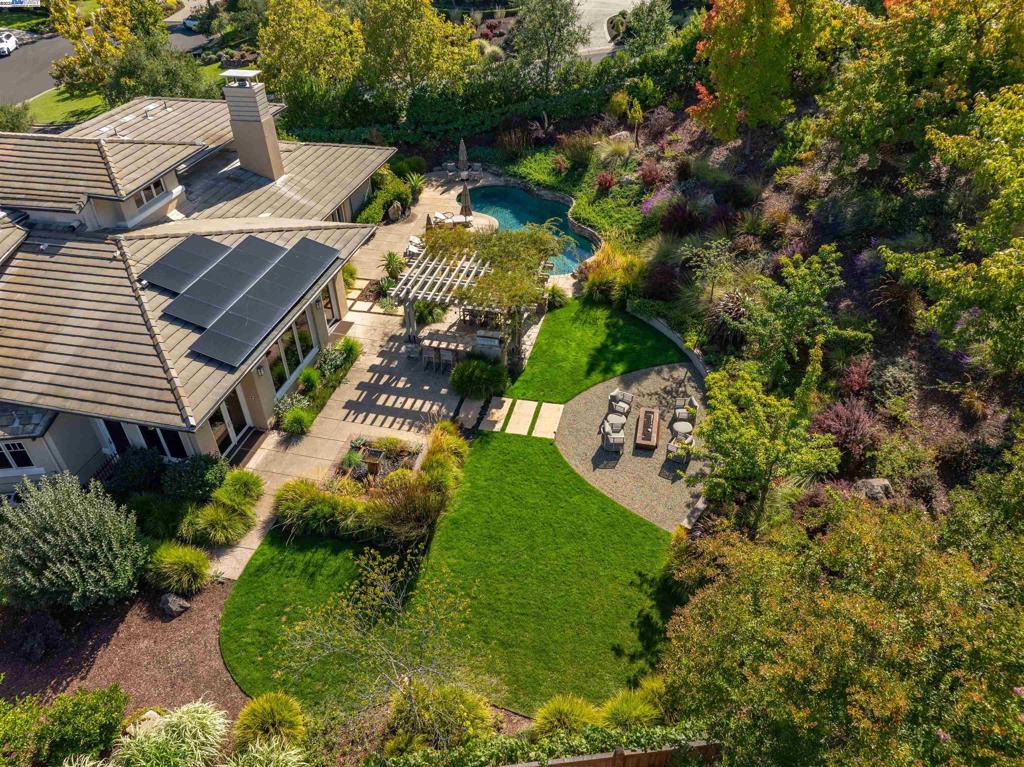 RUBY HILL - Residential