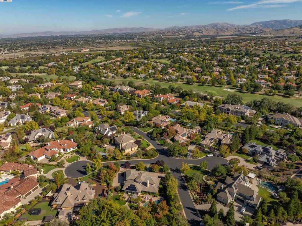 RUBY HILL - Residential