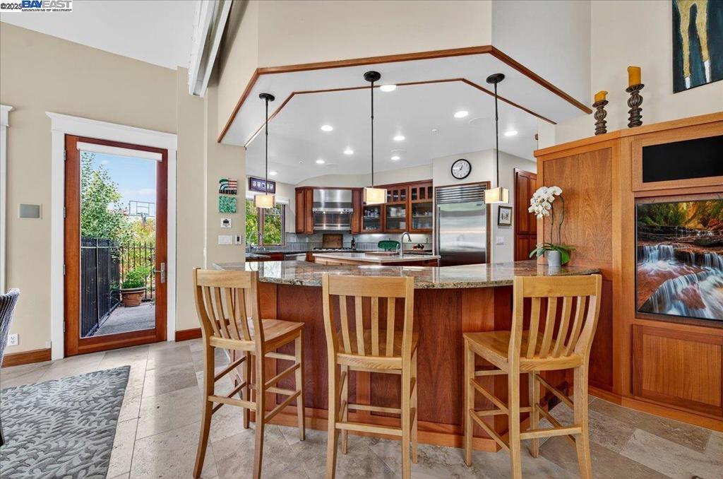 RUBY HILL - Residential