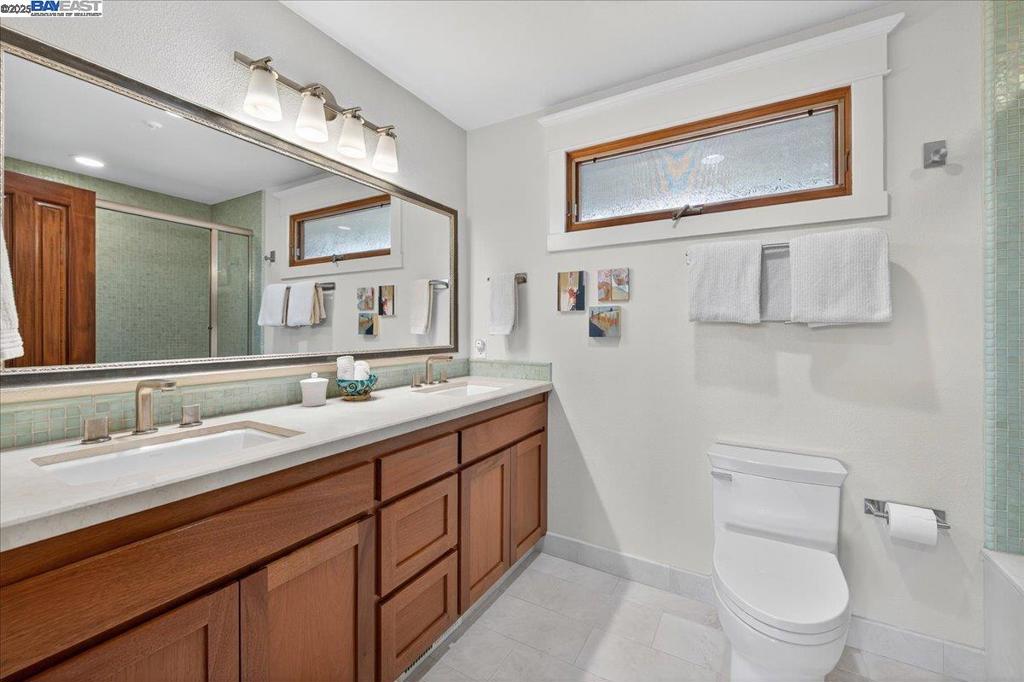 RUBY HILL - Residential