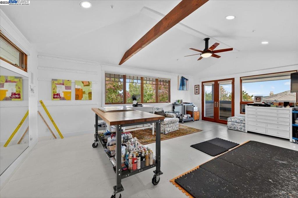 RUBY HILL - Residential