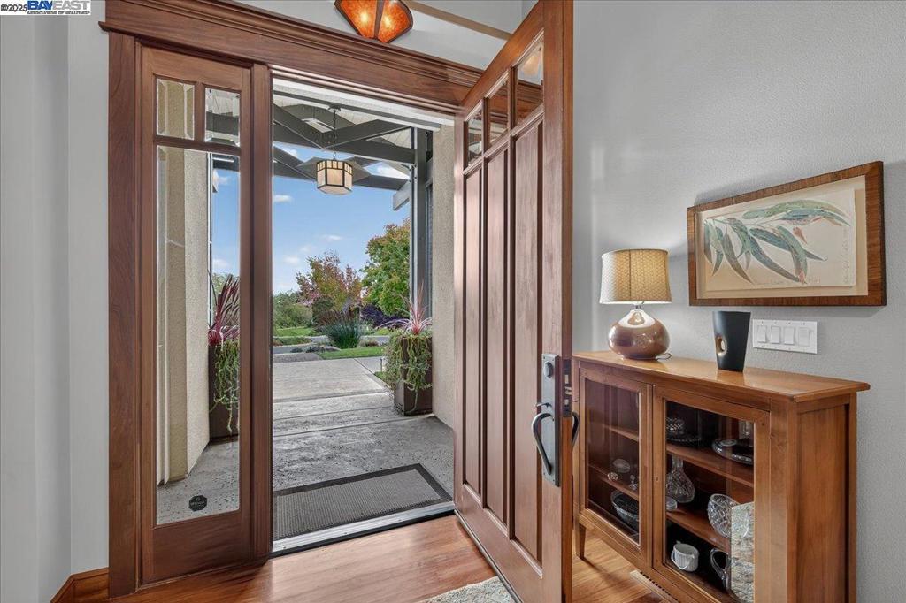 RUBY HILL - Residential