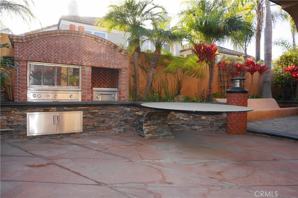 Huntington Seacliff (HSEA) - Residential Lease