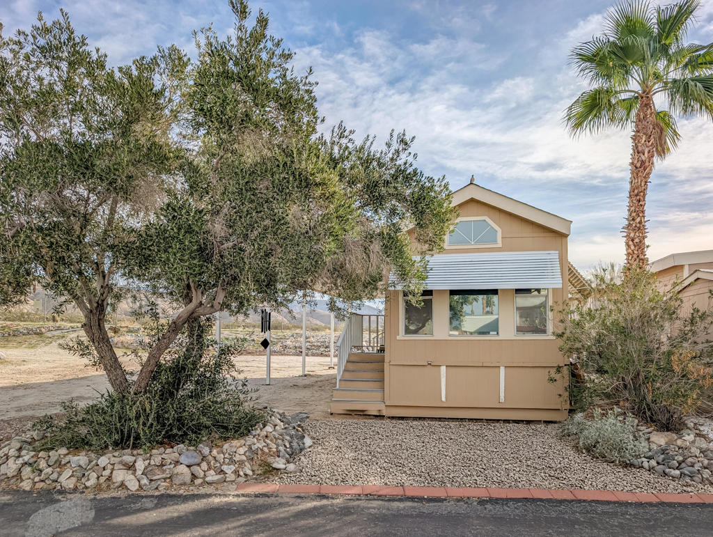 Not Applicable-1 - Manufactured In Park