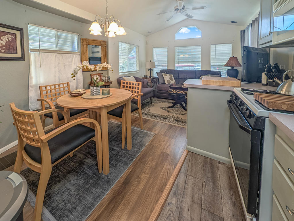 Not Applicable-1 - Manufactured In Park