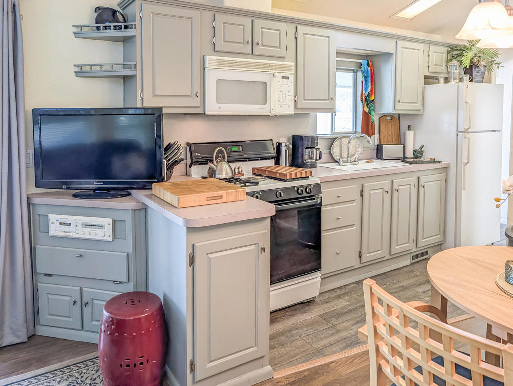 Not Applicable-1 - Manufactured In Park