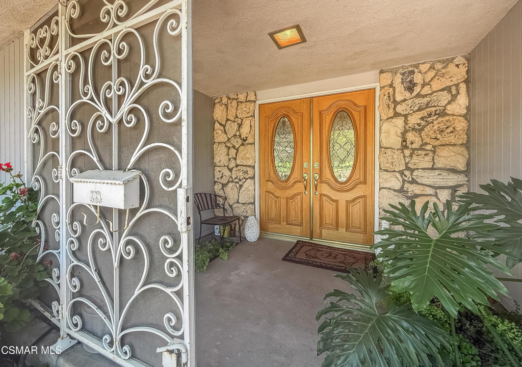 370 View Drive