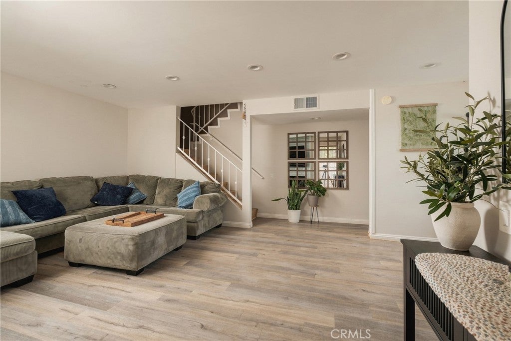 8350 Burnet 9