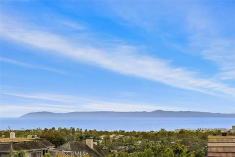 Photo of 39 Harbor Ridge Dr, Newport Beach, CA 92660 (MLS # OC26132920)