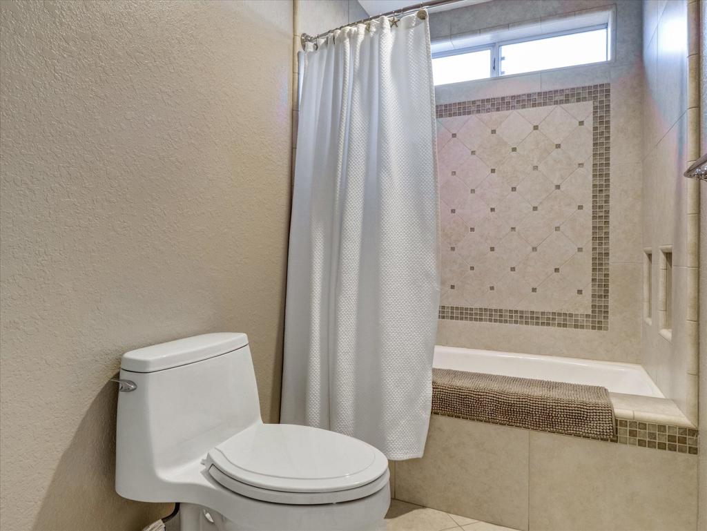 Mission Lakes - Residential