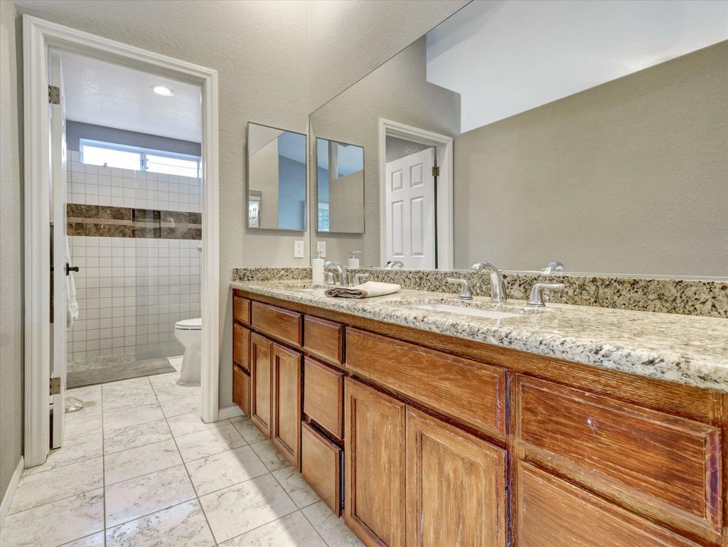 Mission Lakes - Residential