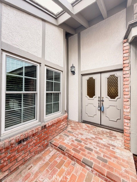 1022 Regis Way
