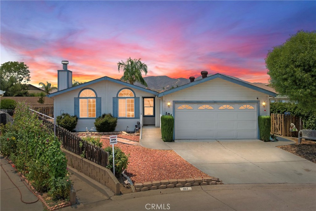 Highly desirable Sun Meadows 55+ gated community! This charming and well-maintained home offers 1 spacious bedroom, and one bonus room, 2 full bathrooms, and a layout that blends comfort, convenience, and style. Bright and airy, the living room opens up to a generously sized, private backyard—ideal for soaking up the sun, gardening, or hosting friends and family. Inside, enjoy low-maintenance flooring in the main living areas, plush carpeting in the bedrooms, and ample storage throughout, including a roomy 2-car garage for all your hobbies, golf gear, or extra essentials. But it’s not just the home you’ll love—it’s the lifestyle. Sun Meadows is a resort-style community with amenities that include a heated pool, spa, sauna, tennis court, shuffleboard, putting green, billiards, fitness center, library, and a workshop. Meet new friends at the clubhouse, join community events, or simply relax and enjoy the well-maintained grounds. When it’s time to explore, you're just minutes away from Menifee Town Center, Countryside Marketplace, and the Krikorian Entertainment Complex. Take a scenic drive to nearby Temecula Wine Country, Diamond Valley Lake, or enjoy a round of golf at Menifee Lakes Country Club. For your everyday needs, shopping, dining, and medical services are all conveniently close—and with easy access to the I-215 freeway, getting around the Inland Empire is a breeze. This is your chance to enjoy low-maintenance living, resort-style amenities, and a welcoming community—all in a prime Menifee location. Come see it today and fall in love with your next chapter!