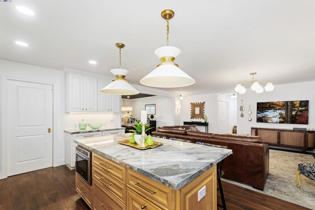 MISSION PARK - Residential