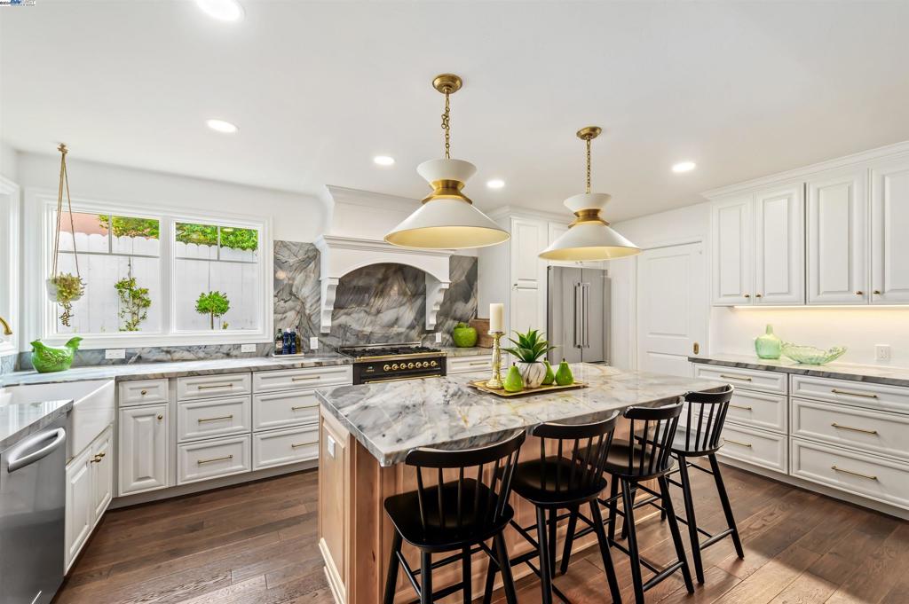 MISSION PARK - Residential