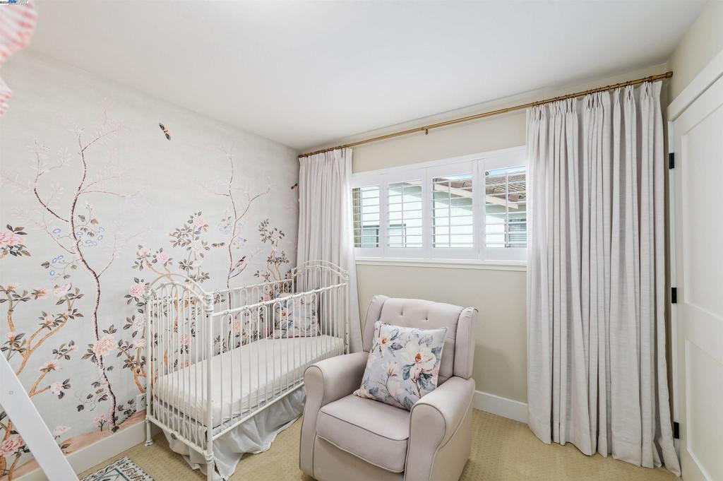 MISSION PARK - Residential