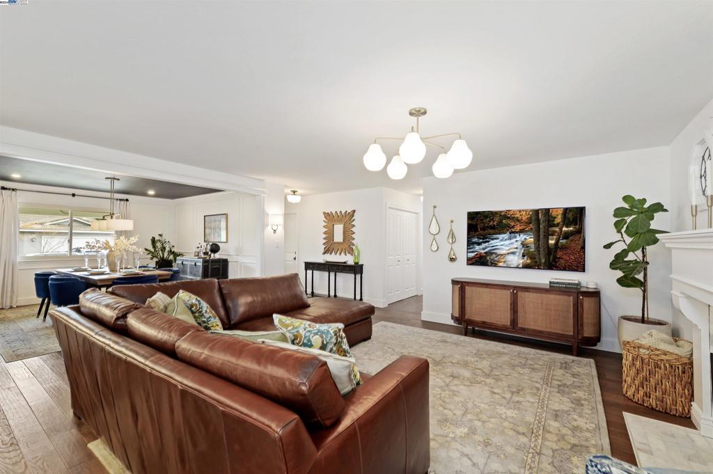 MISSION PARK - Residential