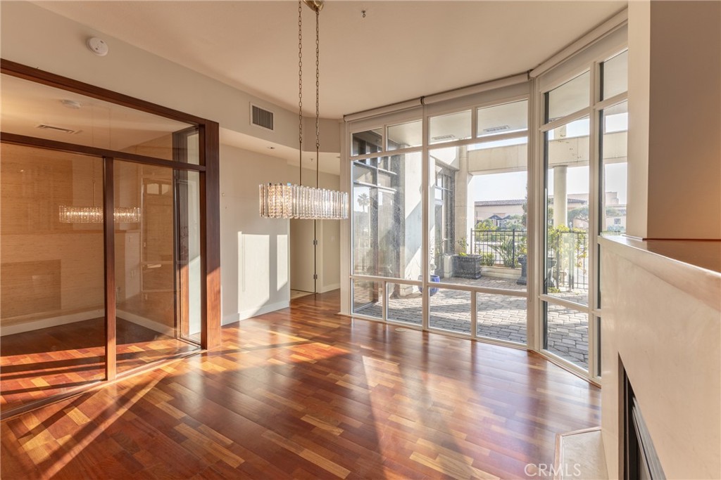700 W Harbor Drive 104