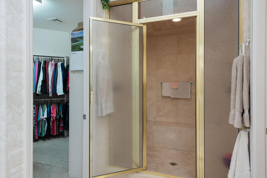 Avondale Country Clu - Residential