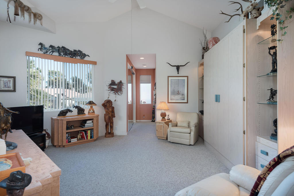 Avondale Country Clu - Residential
