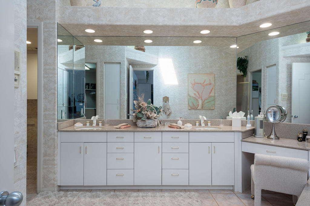 Avondale Country Clu - Residential