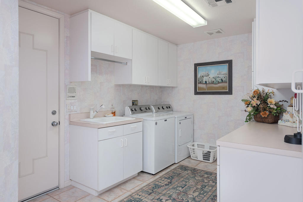 Avondale Country Clu - Residential