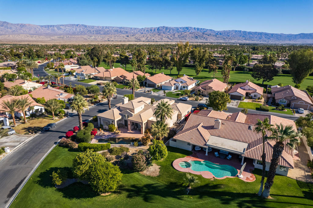 Avondale Country Clu - Residential
