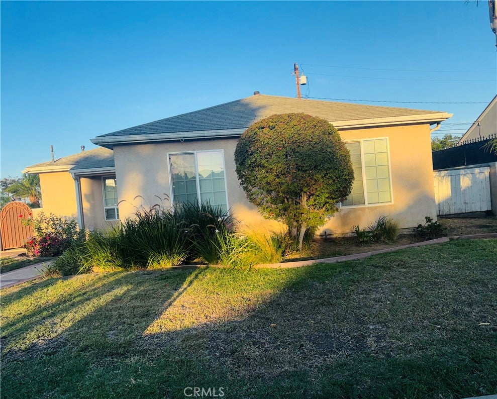 13902 S Zamora