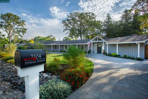 2104 Stewart Ave Walnut Creek CA 94596