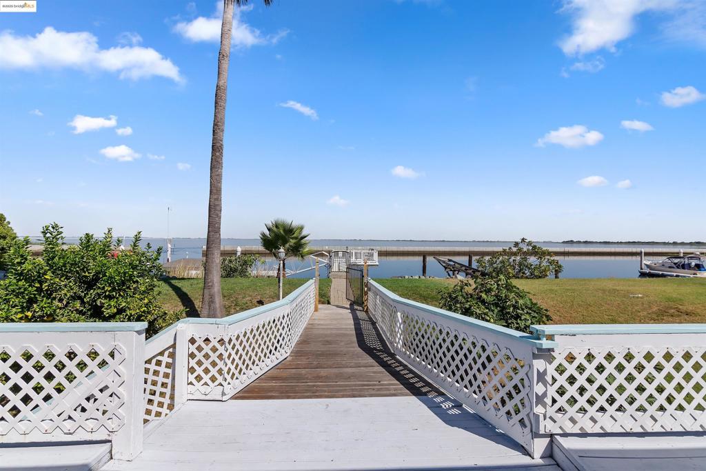 BETHEL ISLAND - Residential
