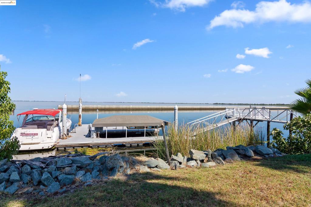 BETHEL ISLAND - Residential