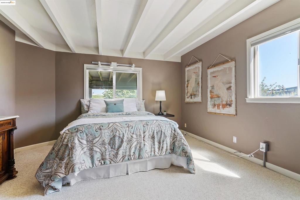 BETHEL ISLAND - Residential