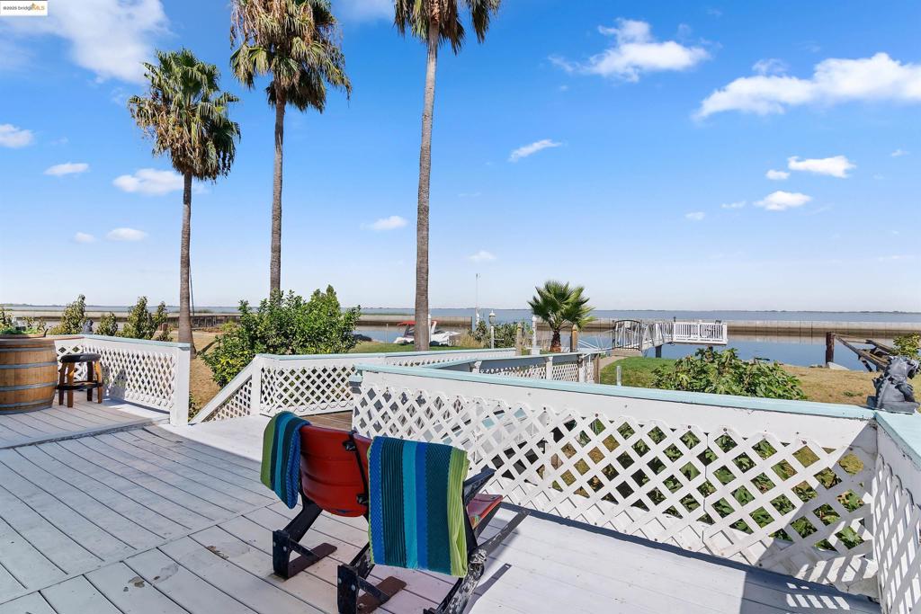 BETHEL ISLAND - Residential