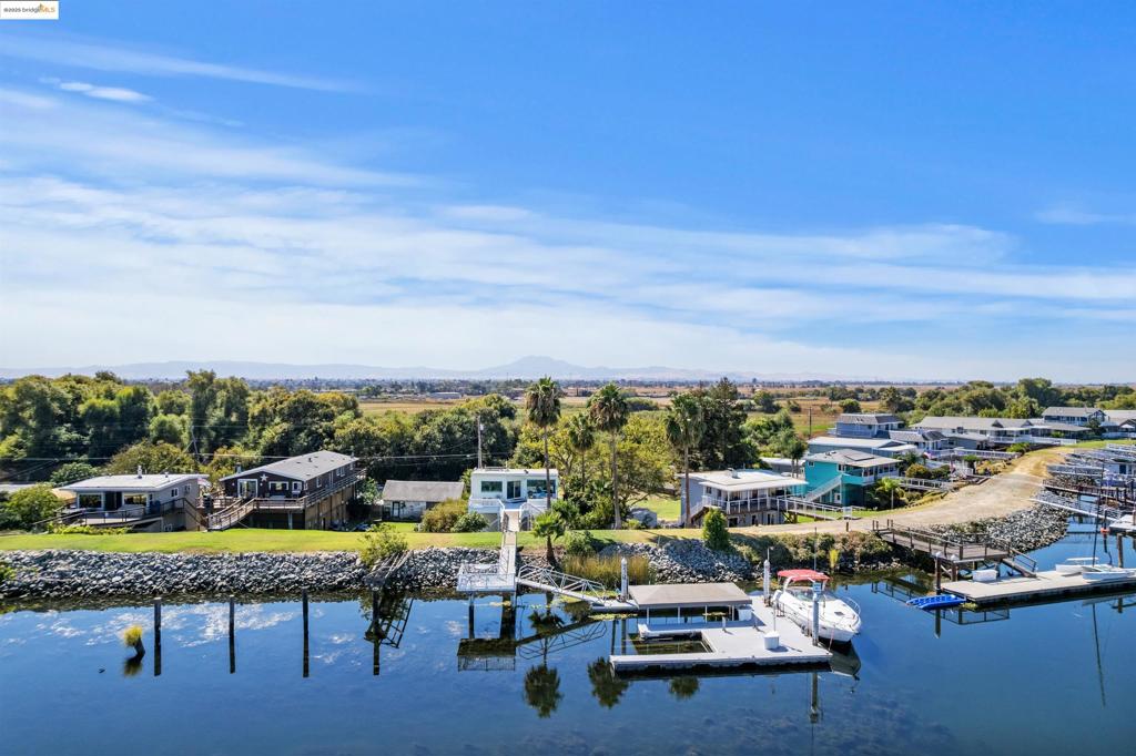 BETHEL ISLAND - Residential