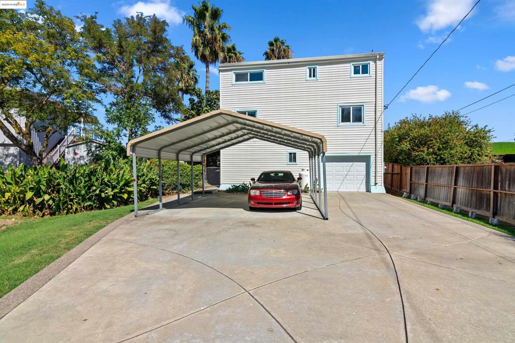 BETHEL ISLAND - Residential