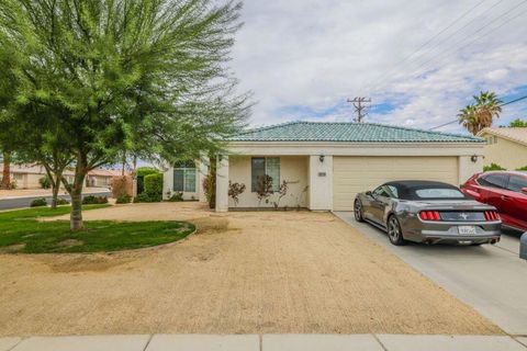 Photo of 68090 Santelmo Road, Cathedral City, CA 92234 (MLS # 219134280DA)