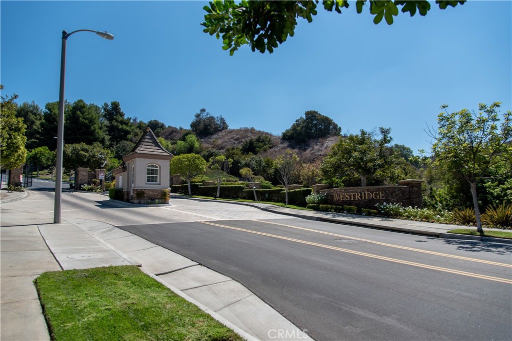 Crest at Westridge (CRSW) - Residential