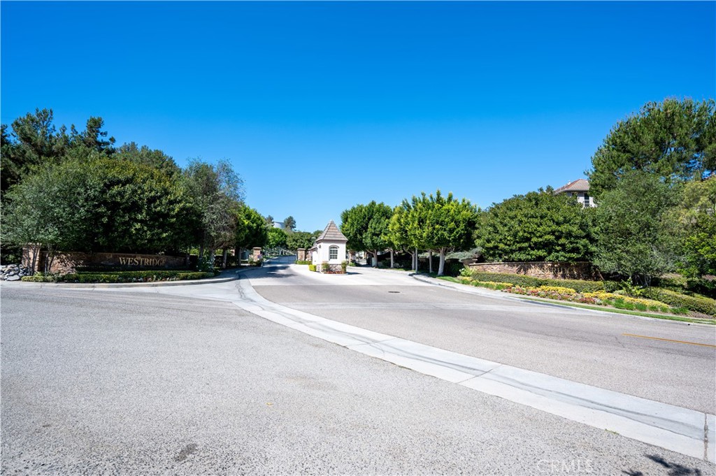 Crest at Westridge (CRSW) - Residential
