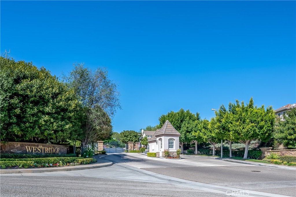 Crest at Westridge (CRSW) - Residential