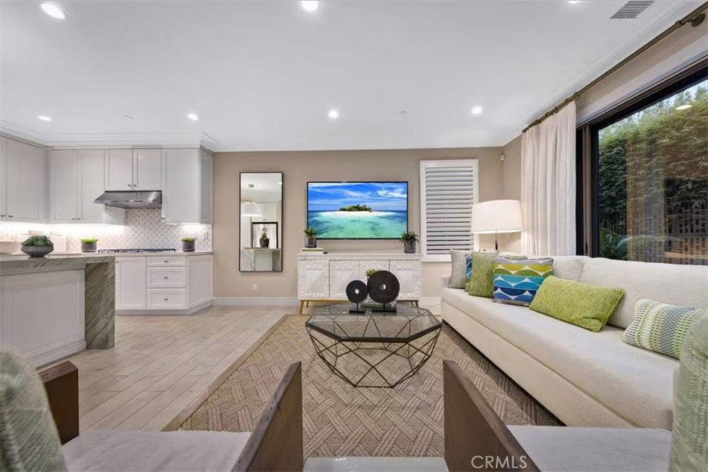 166 Villa Ridge