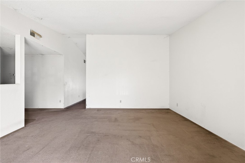 14278 Victor Drive