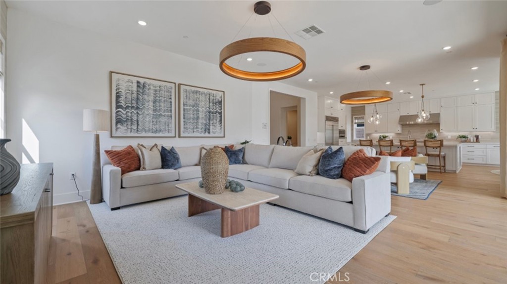 Cielo Vista - Residential