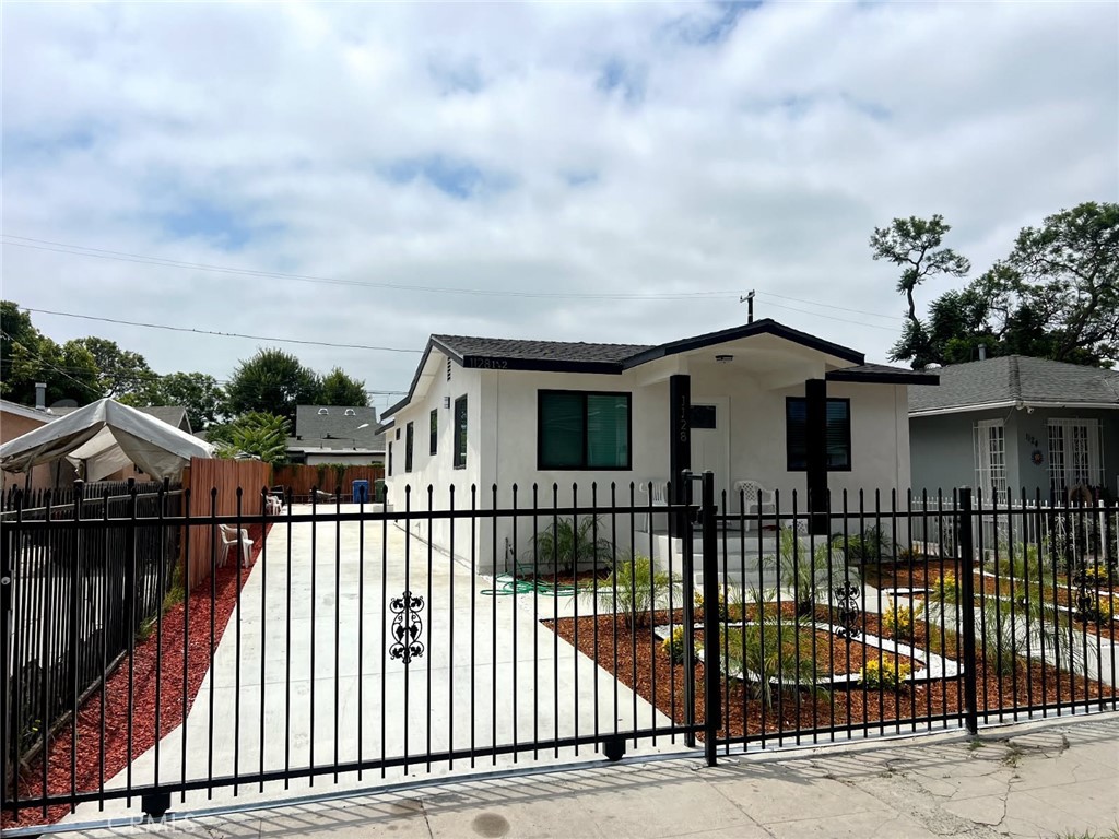 Great 3 bedroom 2 bath Home with an ADU of 2 bedroom 1 bath. Just finish building both units. The ADU will have its separate gas and Electric meters ADU will have its own address. Everything brand new and each unit will have its brand new stove. Quartz Counter tops and much more. Property located in a very desirable area of Los Angeles. The Cooling and Heating is Ductless mini split Air Conditioner with heat.