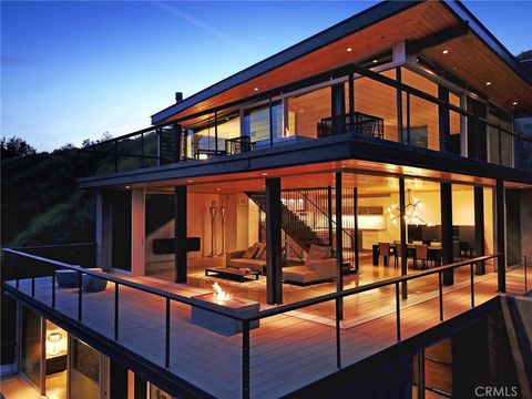 Photo of 2917 Durand Drive, Los Angeles, CA 90068 (MLS # BB26030156)