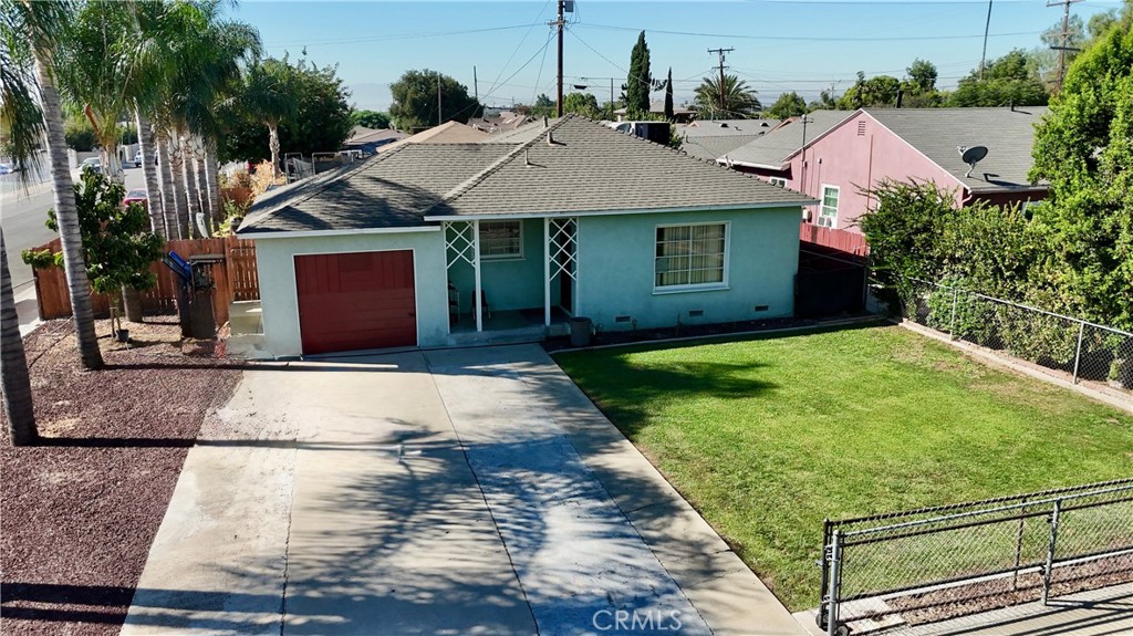 Great Opportunity in the City of Ontario come and show this beautiful Home. Excellent location!! Conveniently close proximity to the Ontario International Airport, Ontario Amtrak Station, schools, shopping, and restaurants. Don’t want to miss this unique opportunity to create a forever home that grows with your family. Call today to explore the possibilities and start your journey!!